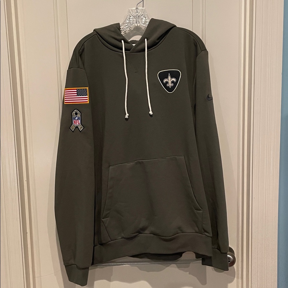 NWT New Orleans Saints Salute to Service Men's Nike Dri-FIT NFL Pullover Hoodie